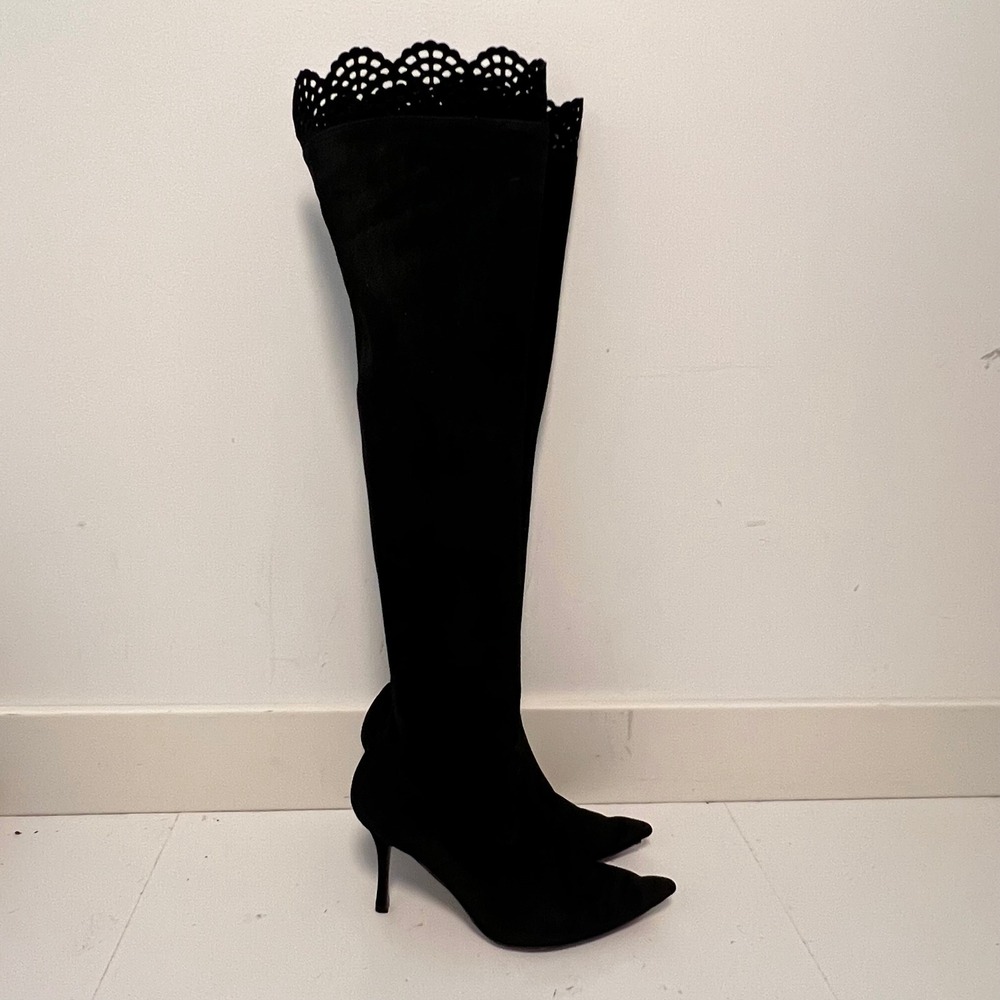 Manolo Blahnik Boots Women 8.5 Black Suede Over Knee Laser Cut Eyelet Heel Shoes